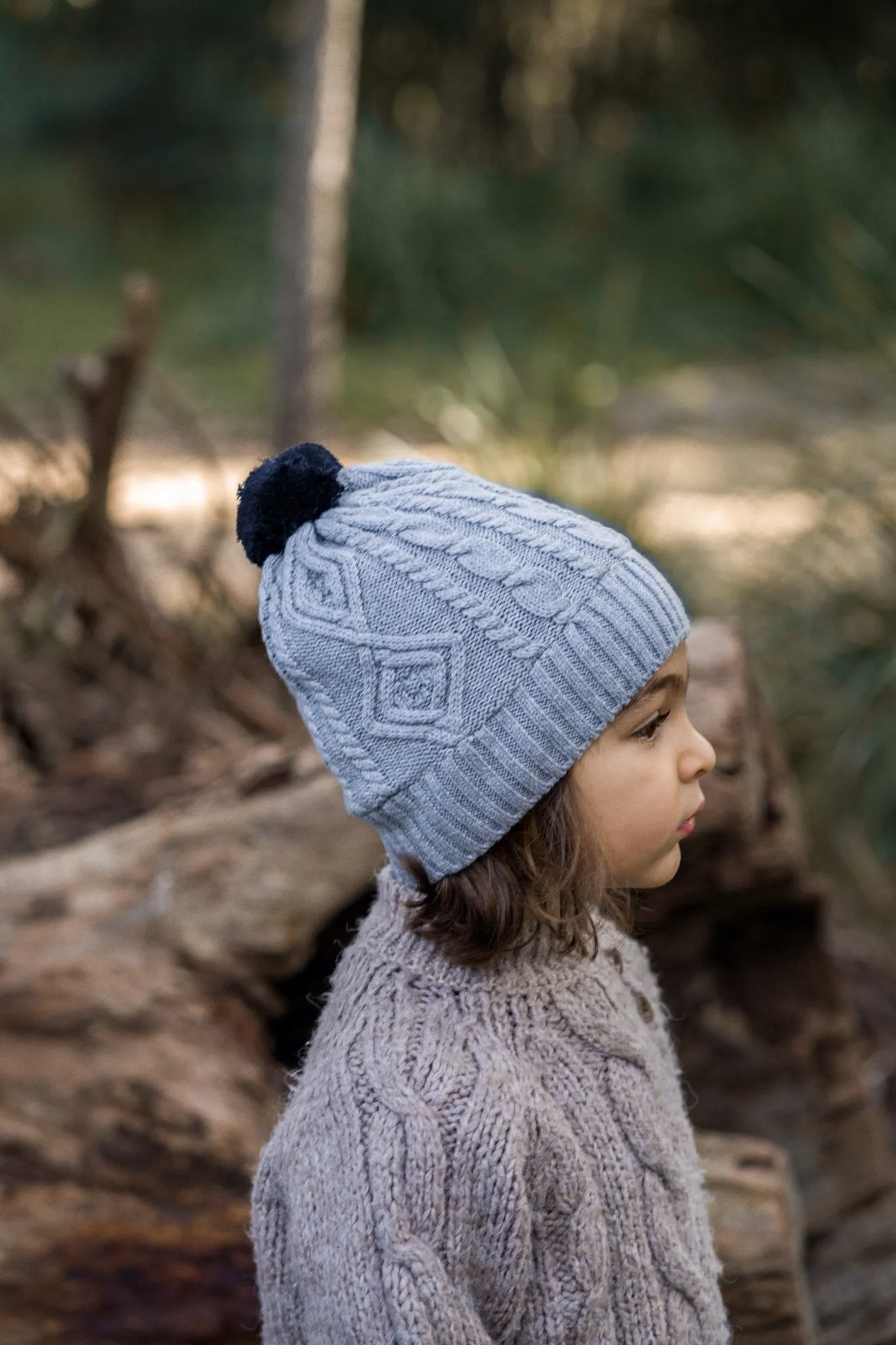 Cable Knit Beanie Grey