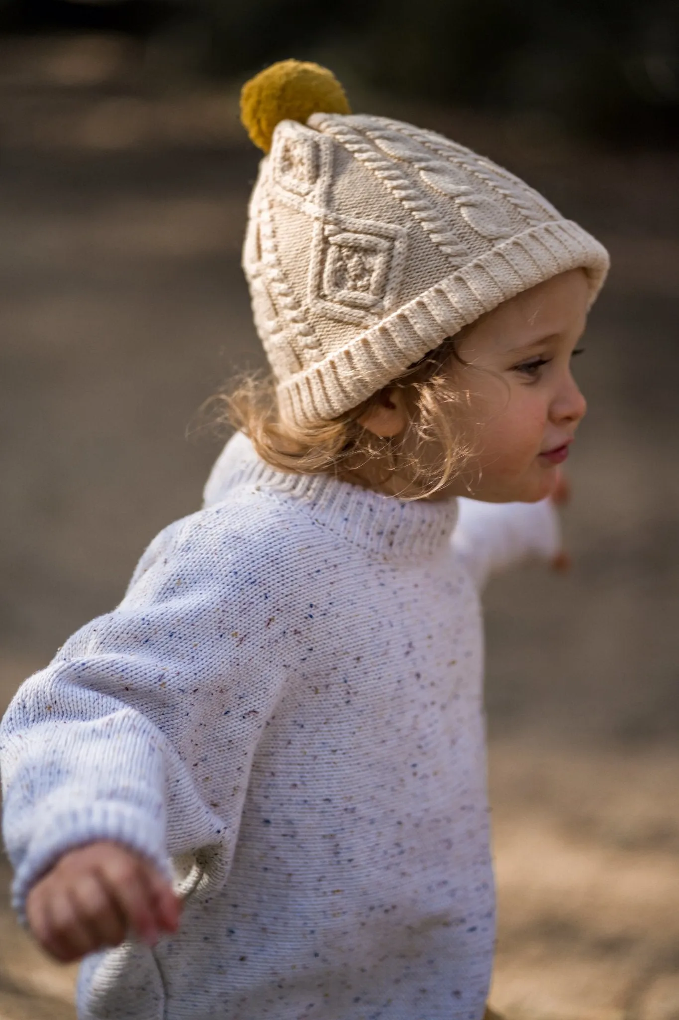 Cable Knit Beanie Oatmeal