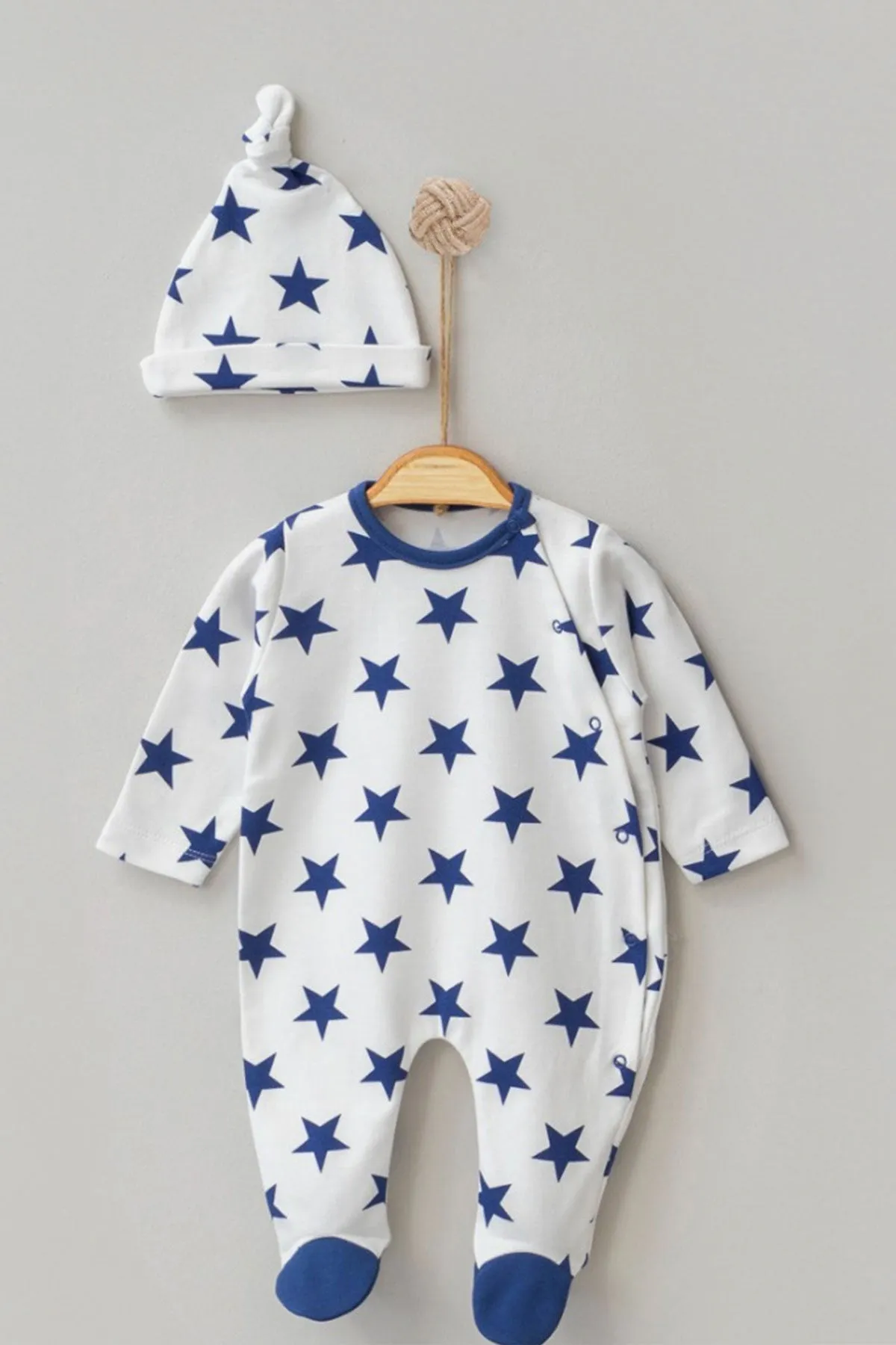 Lincoln Blue Star Newborn Coming Home Set (10 Pcs)