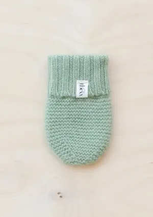 Merino Wool Baby Mittens in Pistachio