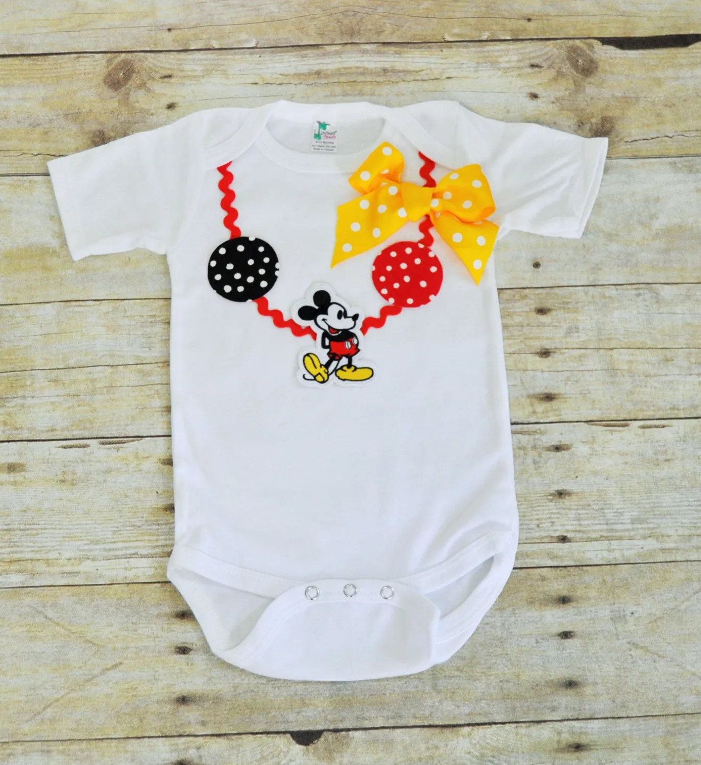 mickey bodysuit, mickey shirt,mickey necklace,mickey mouse,girl mickey bodysuit,girl mickey shirt, photo prop,bodysuit,tshirt, cake smash