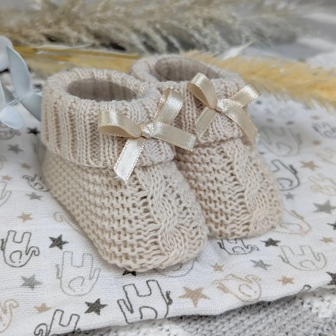 Neutral Baby Gifts Basket Perfect Little Paws