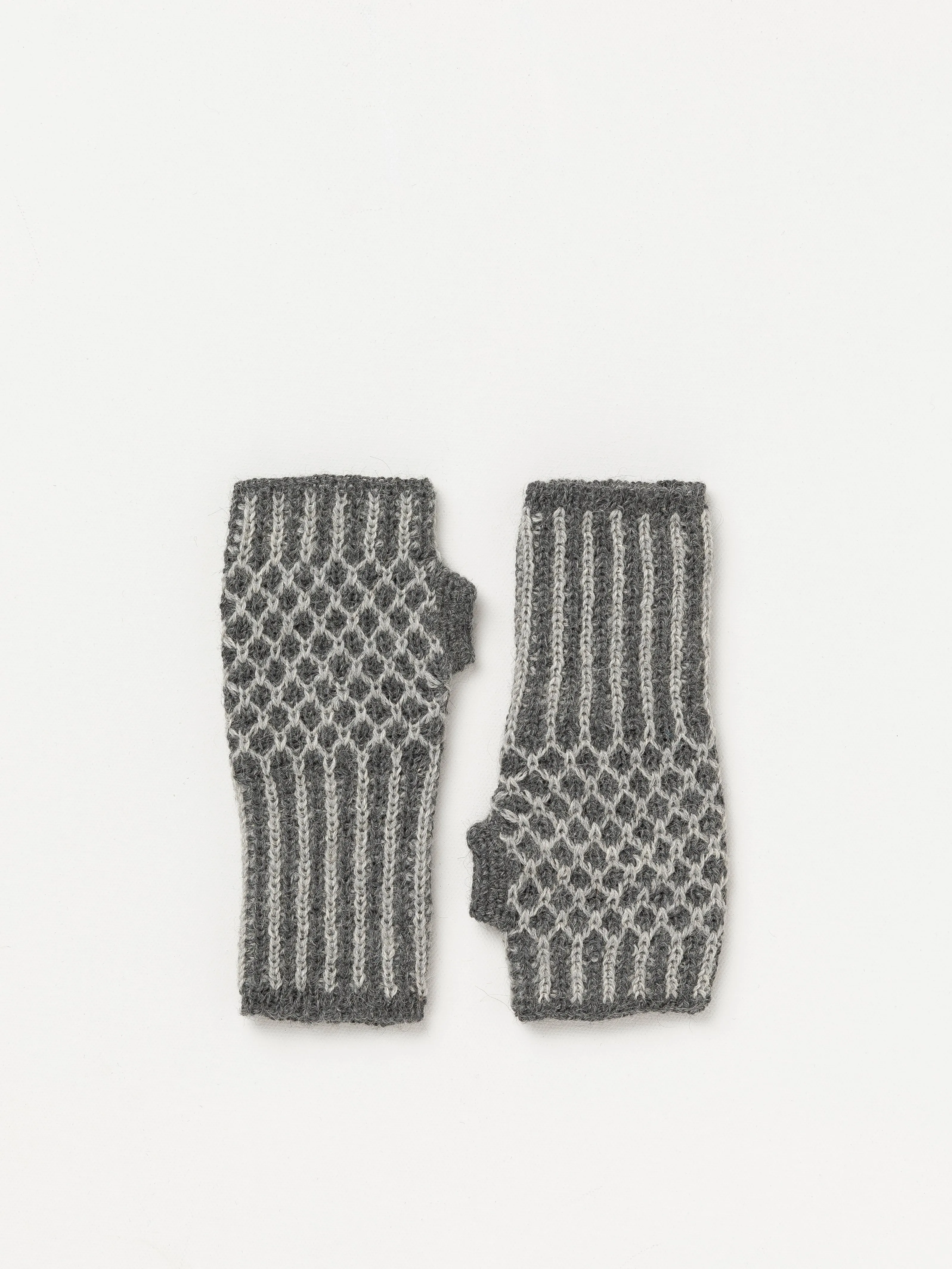 Nogal Fingerless Gloves