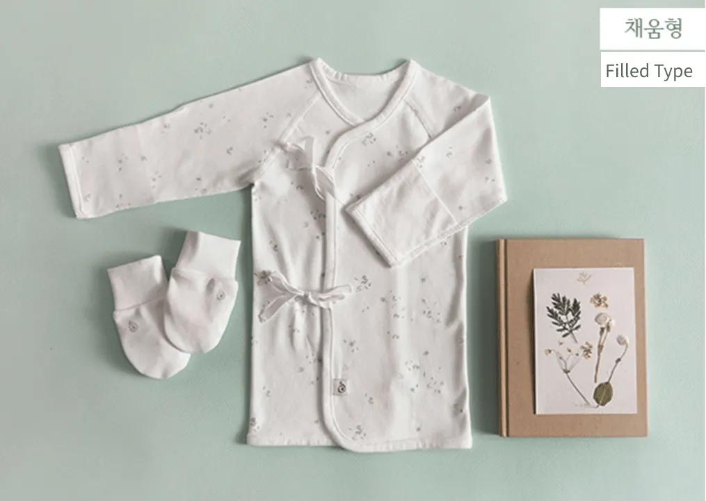 Organic Floral Newborn Ensemble - Bamboo-Bebe's 5-Piece Four Seasons Set