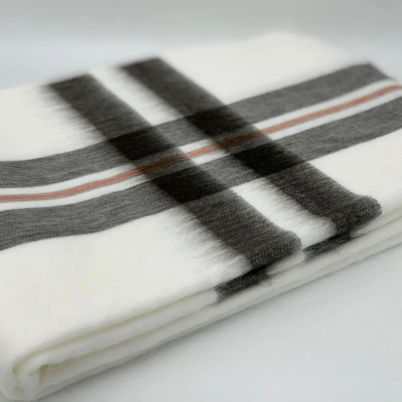 Tungurahua - Baby Alpaca Wool Throw Blanket / Sofa Cover - Queen 90" x 65" - white cross stripes pattern